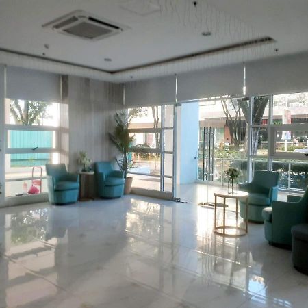 Delta Charlie Staycation Cdo Cagayan de Oro Buitenkant foto